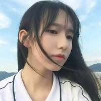 你讨厌自己不合群的样子却忘了自己的与众... 没人哄你，请你少发脾