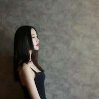 我再怎么不好 脾气再怎么差 也没动不动就想... 虚假的　笑　容，到最