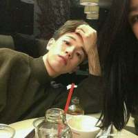 怜取眼前人 慢慢的忍受着你给的伤