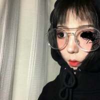 你的胆量来自于你有多少钱. 他只不过送了你一朵枯