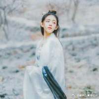 好久不见 今晚来我梦里吧 有点想你了 ?... 我只用一眼的时间去沦