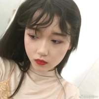 “有一天我发了疯样的在找方向却总是南北难... 曾以为，我们的感情完