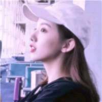 怀蠢少女。清纯女生头像。 有没有和我一样羡慕顾