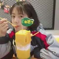 我用世间所有的路 倒退 正如:月亮回到湖心 ... 过着放荡不羁安稳愉乐