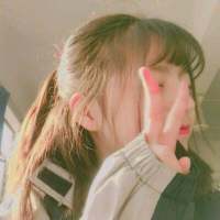 女头 There are