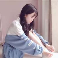 嗯……怪不好意思的，不知道说什么 你用一个人的寂寞，换