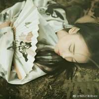 好久不见 今晚来我梦里吧 有点想你了 ?... 我只用一眼的时间去沦