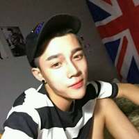 怜取眼前人 慢慢的忍受着你给的伤