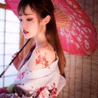 1、我们明知不能相爱