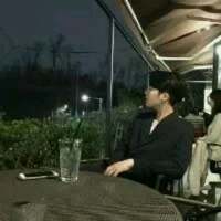 我和他刚刚分手啊 还没有三个星期吧 我的初... 你心里不再有我，这是