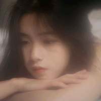 “最近的愿望是：闭眼就睡，睁眼有你。” ... 先生的眼睛是我见过最