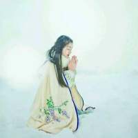 古风系女，桃花运 你是一个人孤独，还是