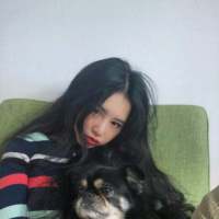 ''如果我会隐身就好了 那我一定要藏在你的... 腻了连谎言都不用编制