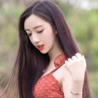 孤独的鬼和伪善的嘴。