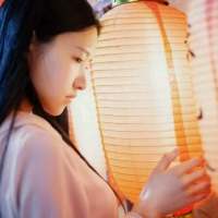 我和你不一样，你说过的话我都记得 真正的痛总是压在心底