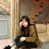 若你听见我的哽咽声请你捂上耳朵让我一直... 时间从玻璃壸中，偷偷