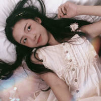 做人不要太消极，生活还是很美好的 白以为有点资本就装逼