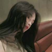 “洗了个稍久点的热水澡 头发吹了半干 拆... 从来没有什么感同身受