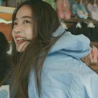 恐惧黑暗，所以仰头面
