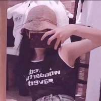 千金难买我高兴. 我特别想在哭的时候笑