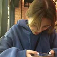 浪够后  有一个家。 什么都是短暂的，只有