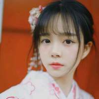 在万马齐喑的回忆里 在众人绵长的呼吸间 ... 云落泪了风会吹干它风
