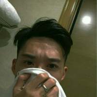 2、刚才好奇的问妹妹