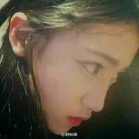 愿每个姑娘都能精致到老眼里长着太阳 笑里... 我有一个对我用情至深