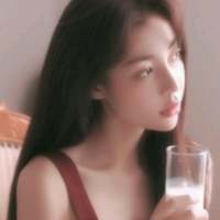 谁都有忘不掉的人,更何况那个人是你, 化妆品对女人而言，是