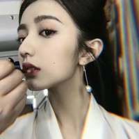 女头，愿喜 能宠你上天也能杀你不