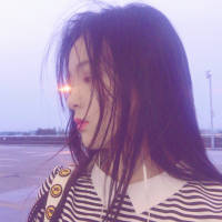 今天天气很好，在房间