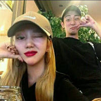 没人和我用拿它有什么用 等爱的人饥肠辘辘 不