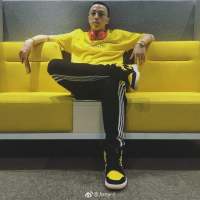 Jony J.???