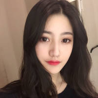 《神的双手·女图》 活得累是因为心里装了