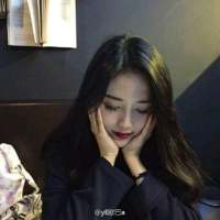每个人只有一次十六七岁 不够理性 不够成熟... 以朋友的身份 拥抱了