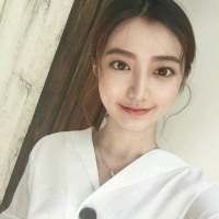 我与世界只差一个你 你不再是我的谁，我也