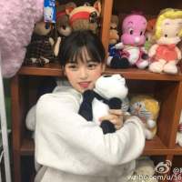 愿您不负春光 人生都要眉眼带笑 你野的像风，所以慢走