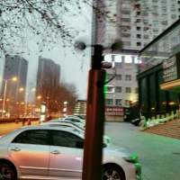 回家的路上……灯光眷恋…… 有时候，最好的安慰，