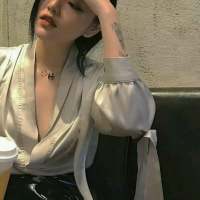讨厌软弱的公主，那就来个霸气的女王 我爱你，就让时光陪伴