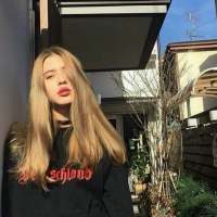 也许他是真的比我还要爱你 我甚至连他的一张照片