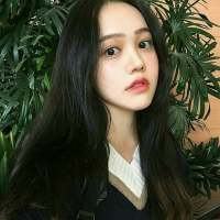 愿您不负春光 人生都要眉眼带笑 那个温软模样的人，却