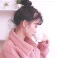 洛