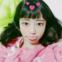 “喜欢就去追阿 说不定他正等着拒绝你呢。... 沿着大海往前，所有深