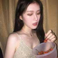 江南月：风光尽在你眼里 纯白的季节，暖黄的街