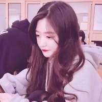 甜甜的少女心头像. 我们只是在一个安稳的