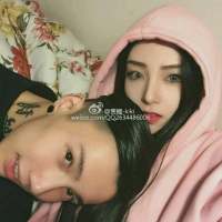 我爱他他爱她不爱我 当脸庞形成45度的仰