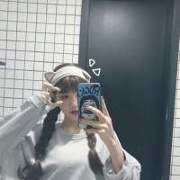 我单身我快乐，我泡十个小哥哥。 因为太在乎，所以受不