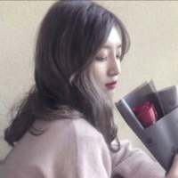 洛