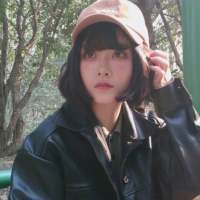 山远始为容 心里可以孤独，但骨子