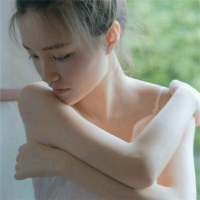 要么孤独 “喜欢一个人 眼神都